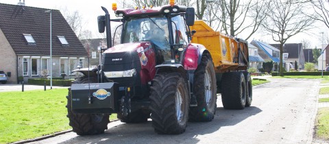 headerbeeld_lb_landbouwbanden_op_de_weg