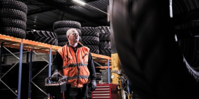 Din aceste materiale este fabricată o anvelopă